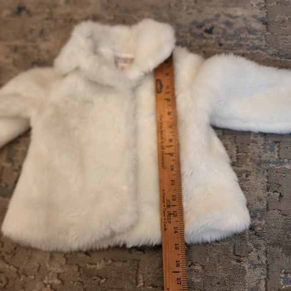 Catherine Malandrino faux fur cream jacket kids size 4T - Picture 9 of 10